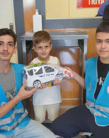 RİBEGEM Gönüllülerinden Minik Kalplere Dokunan Ziyaret