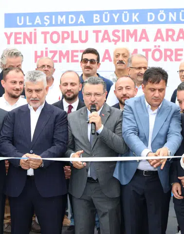 Trabzon Büyükşehir Belediyesi filosunu güçlendirdi: 10 yeni otobüs hizmete alındı