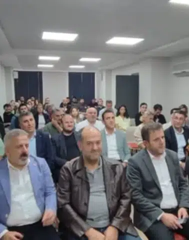 Sağlık-Sen Rize Şubesi'nde İsmail Yılmaz Yeniden Başkan Seçildi