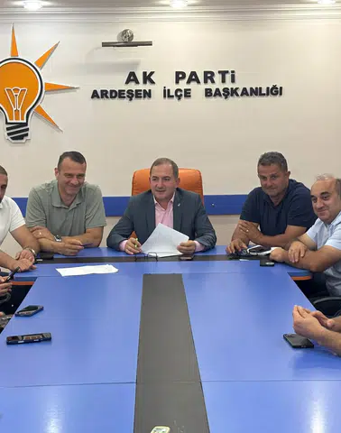 AK Parti Ardeşen’de Haftalık Olağan Toplantı Gerçekleştirildi