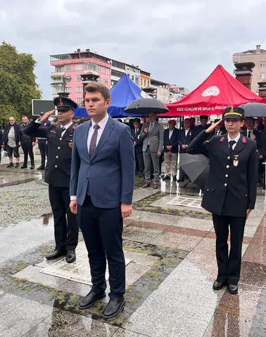 Ardeşen’de 19 Eylül Gaziler ve Şehitler Günü Programı Düzenlendi