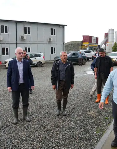 Rize’de Şehir Hastanesi İnşaat Alanında İnceleme