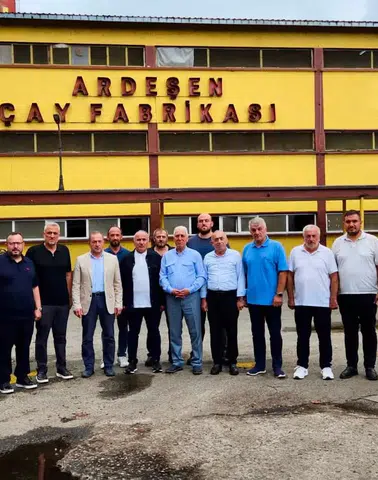 AK Parti Ardeşen Teşkilatından ÇAYKUR Ardeşen Çay Fabrikası’na Ziyaret