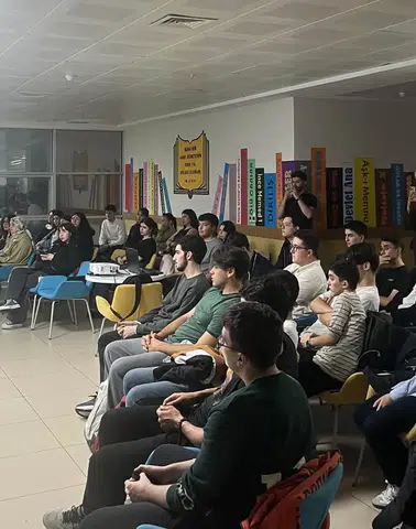Of’ta Üniversiteli Gençler İçin Oryantasyon Etkinliği Düzenlendi