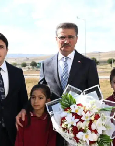 Erzurum Valisi Aydın Baruş Tekman'ı Ziyaret Etti
