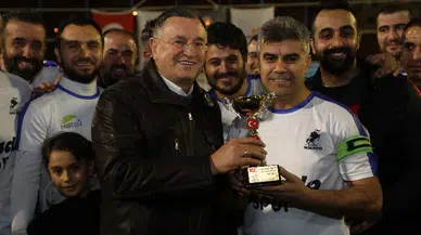 Cumhuriyet ve Atatürk Kupası'nda HATSU şampiyon