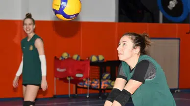 Manisalı Sultanlar Ata Spor'a hazırlanıyor