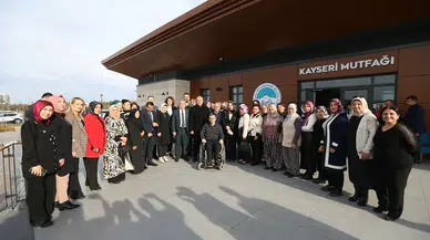 Kayseri protokolü üretici kadınlarla buluştu