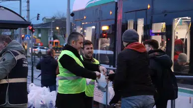 Kocaeli'den kandil simidi ikramı