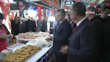 Muratpaşa Belediye Başkanı Ümit Uysal, Antalya Erzurum Günleri'ne katıldı