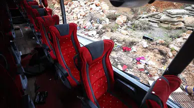 Mersin'de devrilen yolcu otobüsündeki 9 kişi öldü, 30 kişi yaralandı