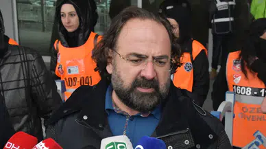 Sivasspor'dan Sumudica tepkisi: "Bir antrenör oyuncusuna 'yere yatın, kalkmayın' dememeli"