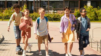 Ergen Karmaşasına Son: Sorunlu Genç Ebeveynliği İçin İpuçları