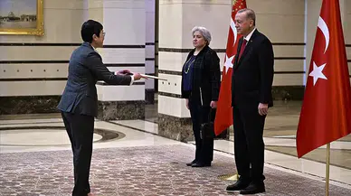 Büyükelçilerden Cumhurbaşkanı Erdoğan'a güven mektubu