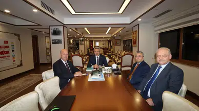 Rize'deli alt ve üstyapı çalışmaları görüşüldü