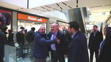 Rahmi Metin Şimal AVM'de vatandaşlarla buluştu
