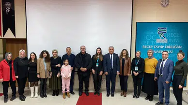 RTEÜ Edebiyat Topluluğu'ndan konferans