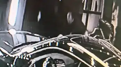 Sosyal medya için video çekerken yandı; paspaslı müdahale kamerada