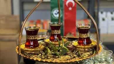 Amerikalılar ve İngilizler çayı tartıştı, Türkler demledi