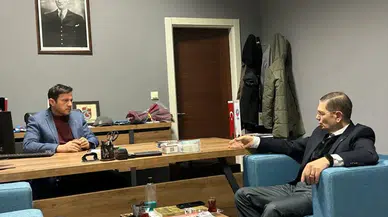 Trabzonspor Divan Başkanlık Kurulu Başkan adayı Mahmut Ören, TSYD Trabzon Şubesi'ni ziyaret etti