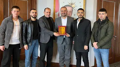 İdealist Gençlik Derneği Başkan Mete'yi ziyaret etti