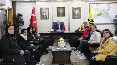 Bayburt Belediyesi Bilek Güreşçileri Başkan Pekmezci'den Destek İstedi