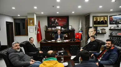 Artvin Belediye Başkanlığı MOTOSİKLET KULUBÜNDEN BAŞKAN ELÇİN'E ANLAMLI ZİYARET