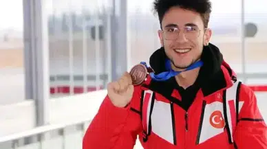 Türkiye'ye buzda madalya kazandıran Furkan'ın hedefi önce dünya, sonra olimpiyat