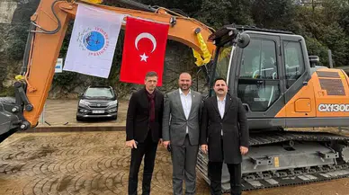 İyidere Belediyesi İş Makineleri Arasına Yeni Bir Ekskavatör Ekledi