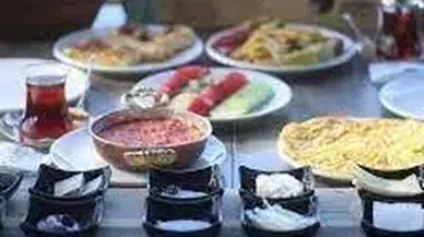 Erzurum'da serpme kahvaltı fiyatları 1200 TL'ye çıktı