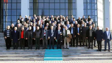 ERÜ Rektörü gönüllülerle buluştu