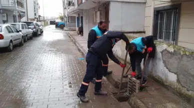 Manisa'da MASKİ ekipleri fırtına ve yağışta sahadaydı