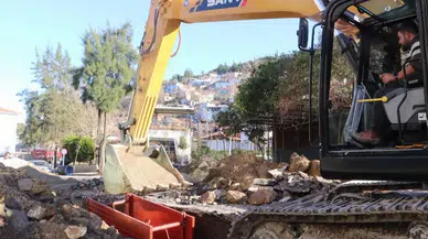 Manisa Ulutepe'de yağmur suyu için ilk kazma