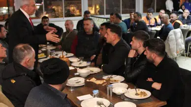 Oltu Belediye Başkanı, Personeli İle Motivasyon Yemeğinde Buluştu