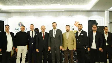 ARNİAD'dan görkemli kutlama