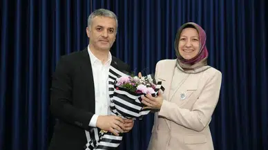 Yomra Belediyesi 2. Kitap Günleri'nde Merve Gülcemal Rüzgarı Esti