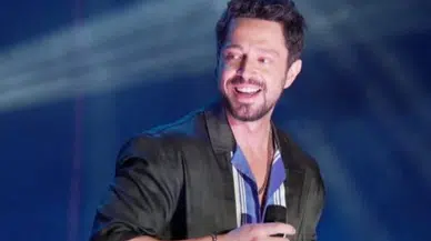 Ünlü şarkıcı Murat Boz ABD'deki hayranlarını coşturdu