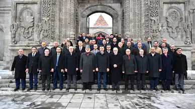 Erzurum'da Pir Ali Baba'nın Başlattığı 1001 Hatim Geleneği Sergiyle Buluştu