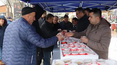 İzmit'te Yahya Kaptan anısına helva