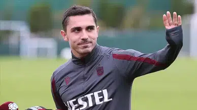 Trabzonspor'da Abdülkadir Ömür 2,5 milyon avro bedelle Hull City'ye transfer oldu