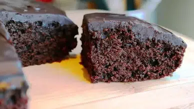 Herkesi büyüleyecek lezzet: Yumurtasız ve sütsüz efsane kek tarifi