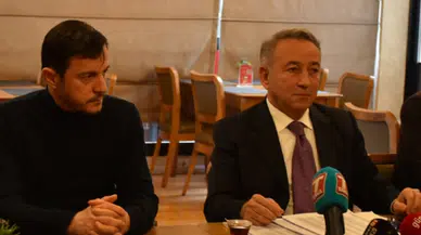 Trabzonspor Divan Başkanlık Kurulu Başkan adayı Yılmaz, gazetecilerle bir araya geldi