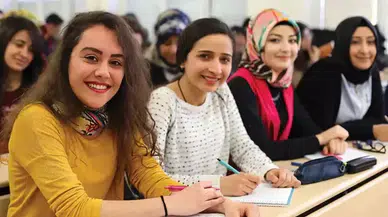 YÖK'ün burs miktarları artırıldı