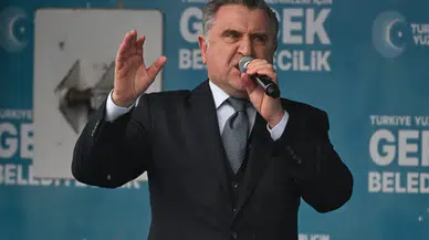 Bakanlar Bak ve Uraloğlu, AK Parti'nin Rize mitinginde konuştu