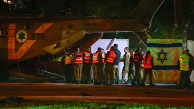 İsrail Savaş Kabinesi Üyesi Gantz: Esir takasıyla ilgili yeni bir anlaşma girişimleri var