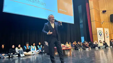 Rize Belediyesi ve RİBEGEM'in girişimleriyle "Başarıya Gülümse" adlı konferans düzenlendi