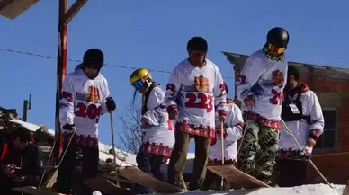 Rize’de ‘Petranboard’ kayak etkinliği