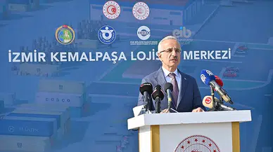 Bakan Uraloğlu: Demir yollarının yüzde 5 olan taşımacılık payını yüzde 22'ye yükseltmeyi planlıyoruz