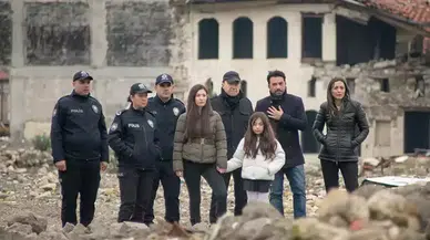 Arka Sokaklar oyuncuları deprem bölgesinde