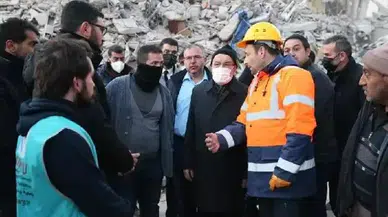 Karamollaoğlu’ndan deprem mesajı: Tüm yanlışları telafi edeceğiz